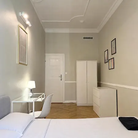W Centrum Sopotu - Podjazd 2 Kwatera prywatna *